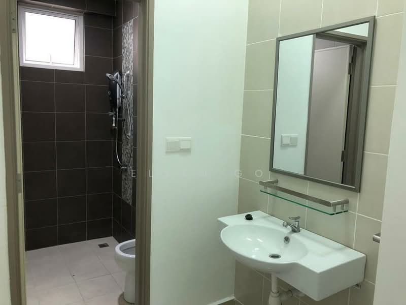 Condominium for Rent at Solaria Residences - Ellen Go - Bathroom - PropertyGuru.com.my
