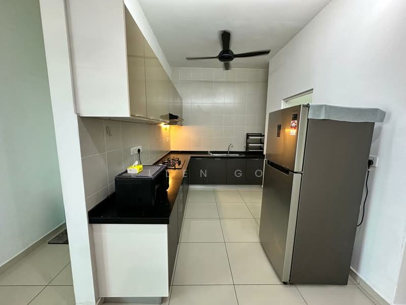 Condominium for Rent at Solaria Residences - Ellen Go - Kitchen - PropertyGuru.com.my
