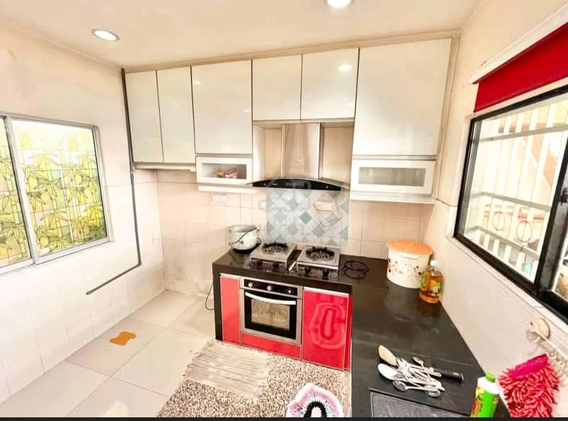 Rumah Teres 2 Tingkat untuk Dijual di Bandar Puteri Puchong (Puchong) - Haron Agen - Kitchen - PropertyGuru.com.my