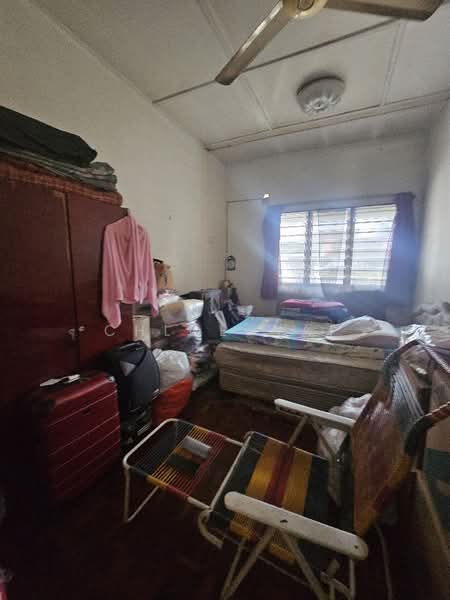 Rumah Teres 1 Tingkat untuk Dijual di SS5 (Petaling Jaya) - Chloe Wai - Bedroom - PropertyGuru.com.my