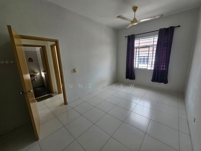 Rumah Teres 2 Tingkat untuk Dijual di Setia Eco Gardens (Gelang Patah) - Junz Liew - PropertyGuru.com.my