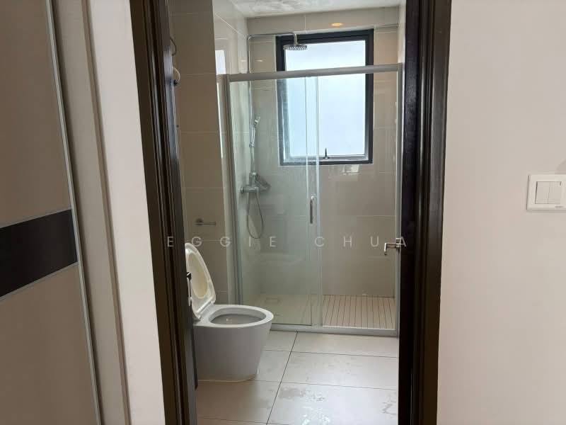 Condominium for Rent at Kings Bay @ Country Garden Danga Bay - Peggie Chua - PropertyGuru.com.my
