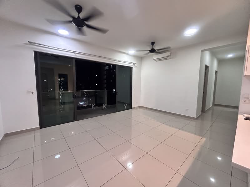 Servis Apartment untuk Dijual di Citizen @ Old Klang Road - KK Yap - Living Room - PropertyGuru.com.my