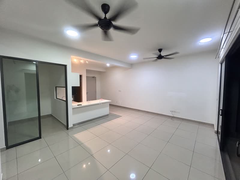 Servis Apartment untuk Dijual di Citizen @ Old Klang Road - KK Yap - Living Room - PropertyGuru.com.my