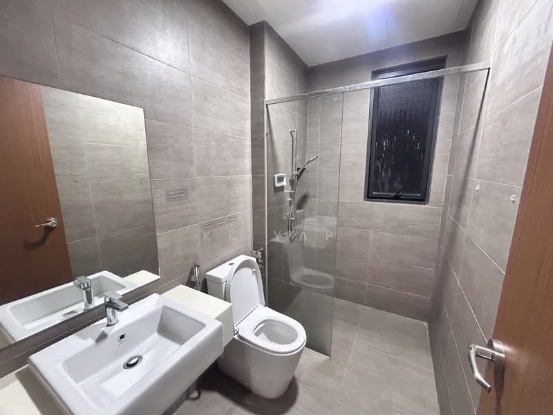 Servis Apartment untuk Dijual di Citizen @ Old Klang Road - KK Yap - Bathroom - PropertyGuru.com.my