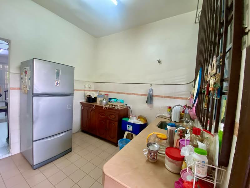 Rumah Teres 2 Tingkat untuk Dijual di Taman Angkasa Nuri (Durian Tunggal) - Carman Lua - Kitchen - PropertyGuru.com.my