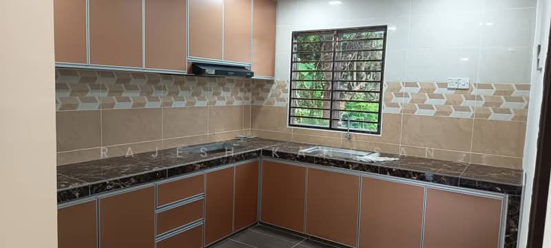 Terraced House for Sale in Bandar Country Homes (Rawang) - Rajesh Kanesan - Kitchen - PropertyGuru.com.my