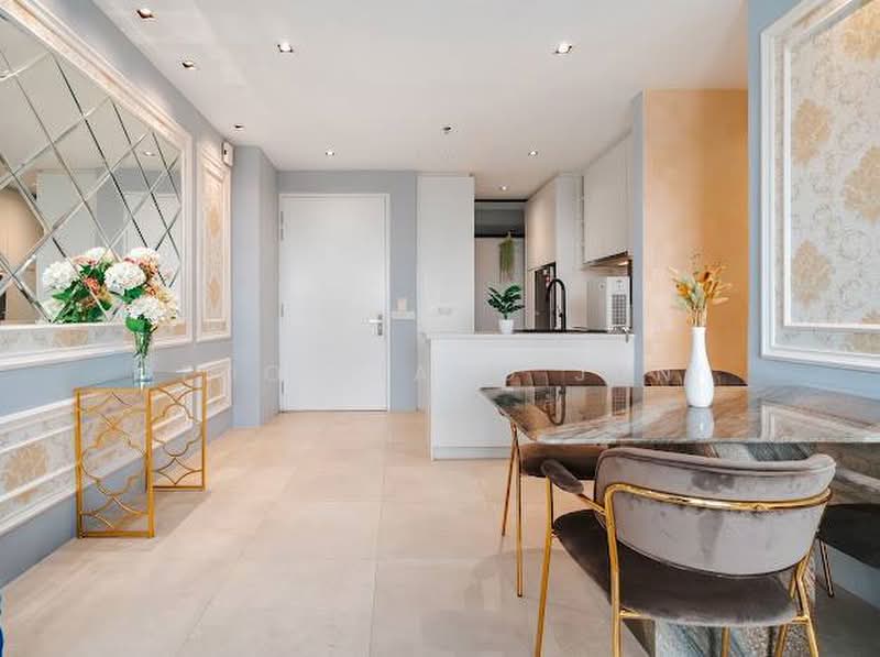Service Residence for Rent at Lumi Tropicana Serviced Residence - Foo Siang Jun - Dining Room - PropertyGuru.com.my