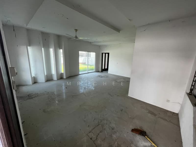 Cluster House for Sale in Anjung Tawas Sinaran (Ipoh) - Mr Chee - Living Room - PropertyGuru.com.my