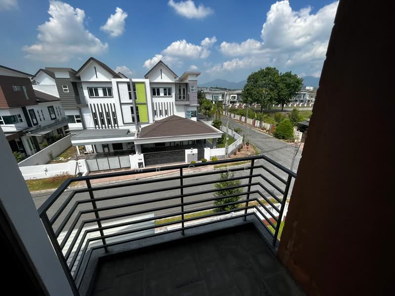 Cluster House for Sale in Anjung Tawas Sinaran (Ipoh) - Mr Chee - Exterior - PropertyGuru.com.my
