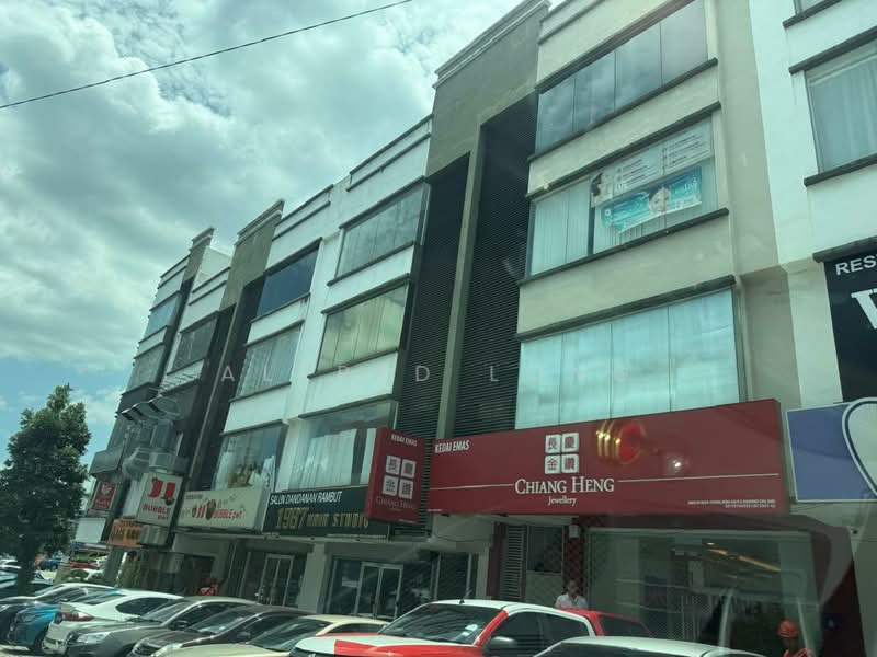 Shop / Office for Rent in Seri Kembangan (Selangor) - Alfred Long - PropertyGuru.com.my