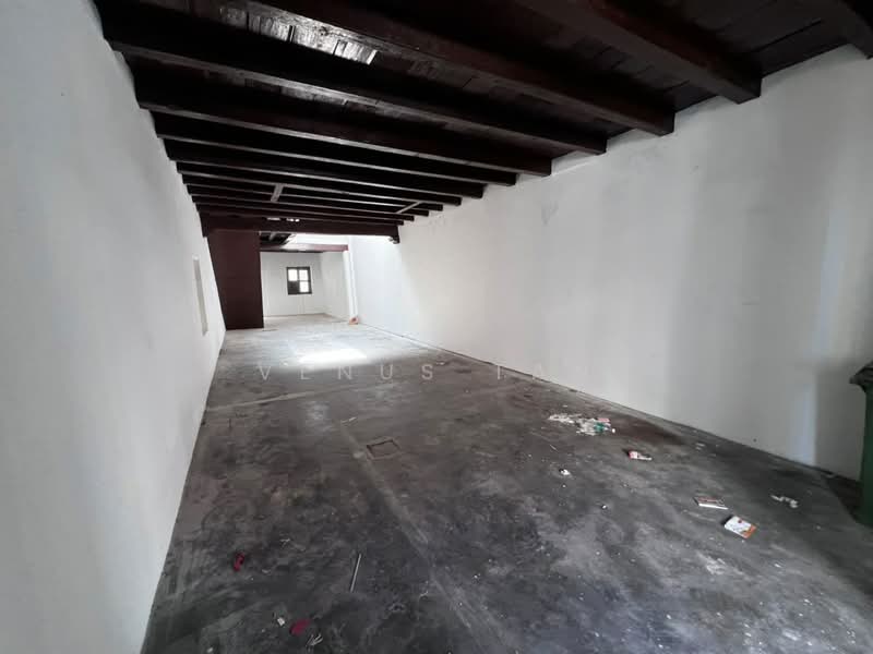 Shop for Rent in George Town (Penang) - Venus Tan - Interior - PropertyGuru.com.my
