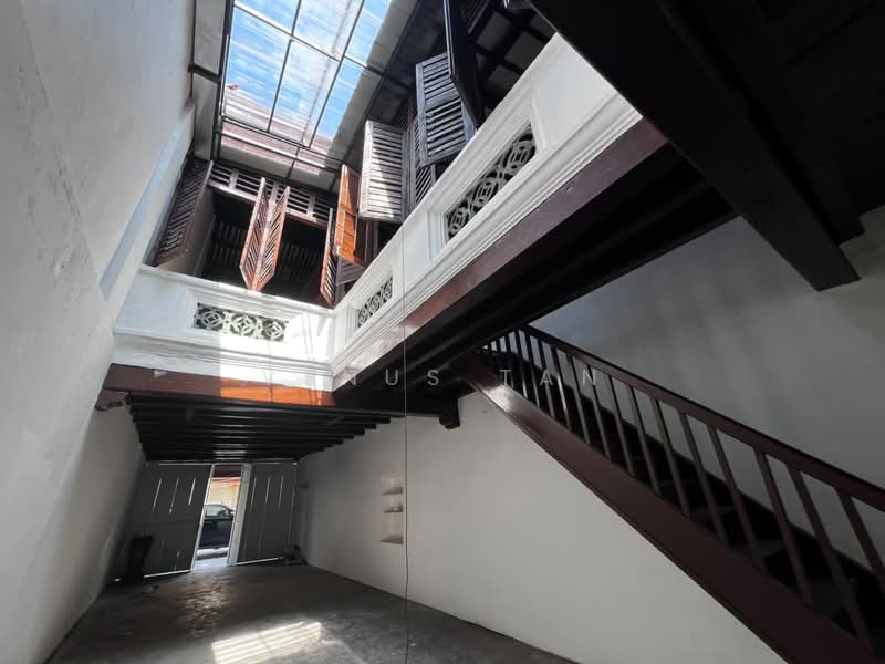Shop for Rent in George Town (Penang) - Venus Tan - Interior - PropertyGuru.com.my