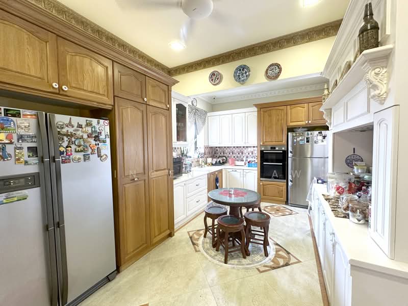 Rumah Banglo untuk Dijual di Taman Sains Selangor (Kota Damansara) - Vincent Liaw - Kitchen - PropertyGuru.com.my