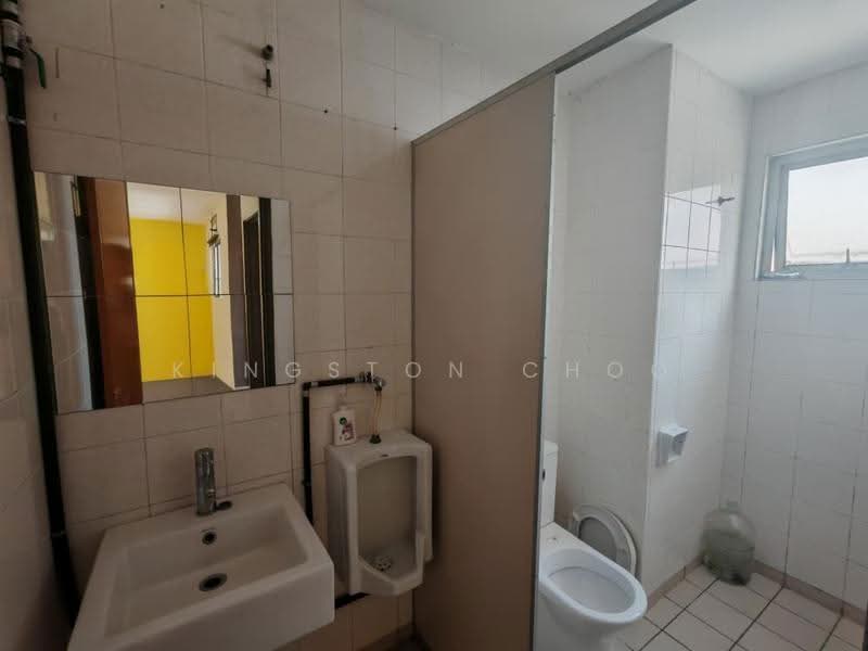Office for Rent in Cheras (Kuala Lumpur) - Kingston Choo - Bathroom - PropertyGuru.com.my