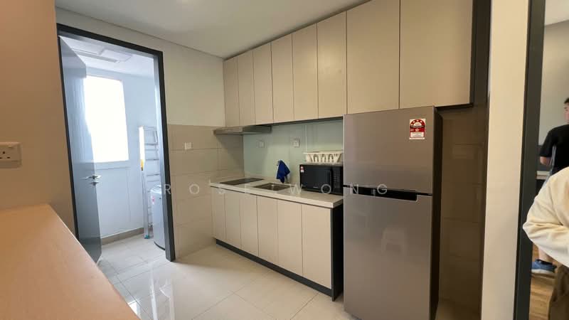 Kondominium untuk Dijual di One Cochrane Residence - Rose Wong - Kitchen - PropertyGuru.com.my