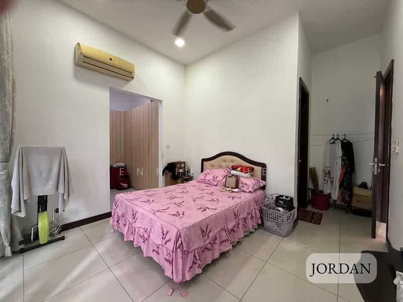 Rumah Banglo untuk Dijual di Setia Eco Park (Setia Alam) - Jennie Chew - Bedroom - PropertyGuru.com.my