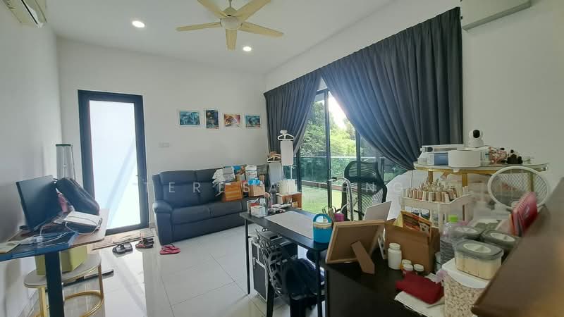3-storey Terraced House for Sale in Ambang Botanic (Klang) - Teresa Teng - Living Room - PropertyGuru.com.my