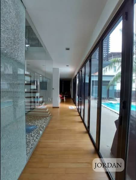 Rumah Banglo untuk Dijual di Setia Eco Park (Setia Alam) - Jennie Chew - Corridor - PropertyGuru.com.my