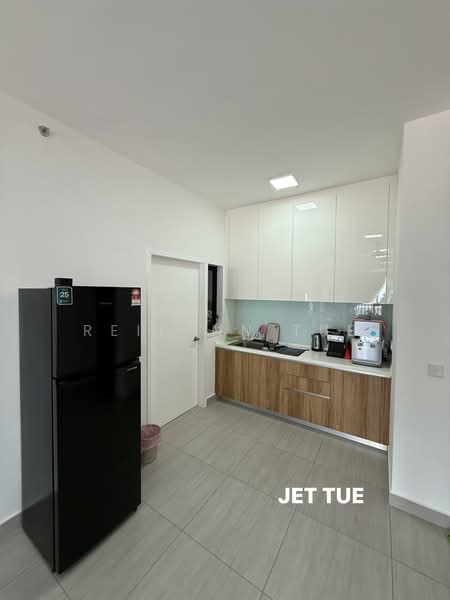 Kondominium untuk Disewa di Tuai Residence - Reilynn Tue - Kitchen - PropertyGuru.com.my