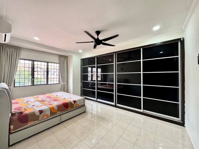 Rumah Teres 2 Tingkat untuk Dijual di Taman Universiti (Bangi) - Fazri . - PropertyGuru.com.my