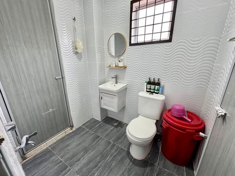 Rumah Teres 2 Tingkat untuk Dijual di Taman Universiti (Bangi) - Fazri . - PropertyGuru.com.my