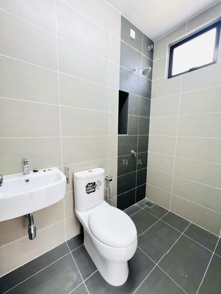 2-storey Terraced House for Sale in Bandar Baru Bangi (Selangor) - Azian Nasa - PropertyGuru.com.my