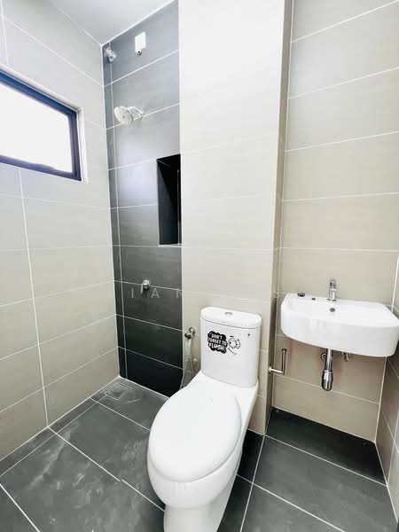 2-storey Terraced House for Sale in Bandar Baru Bangi (Selangor) - Azian Nasa - PropertyGuru.com.my