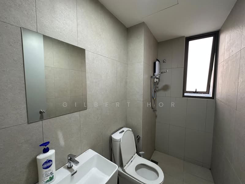 Servis Apartment untuk Disewa di Kenwingston Platz - Gilbert Hor - Bathroom - PropertyGuru.com.my