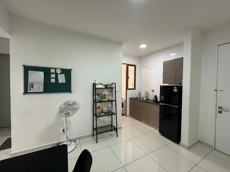 Servis Apartment untuk Disewa di Kenwingston Platz - Gilbert Hor - Kitchen - PropertyGuru.com.my