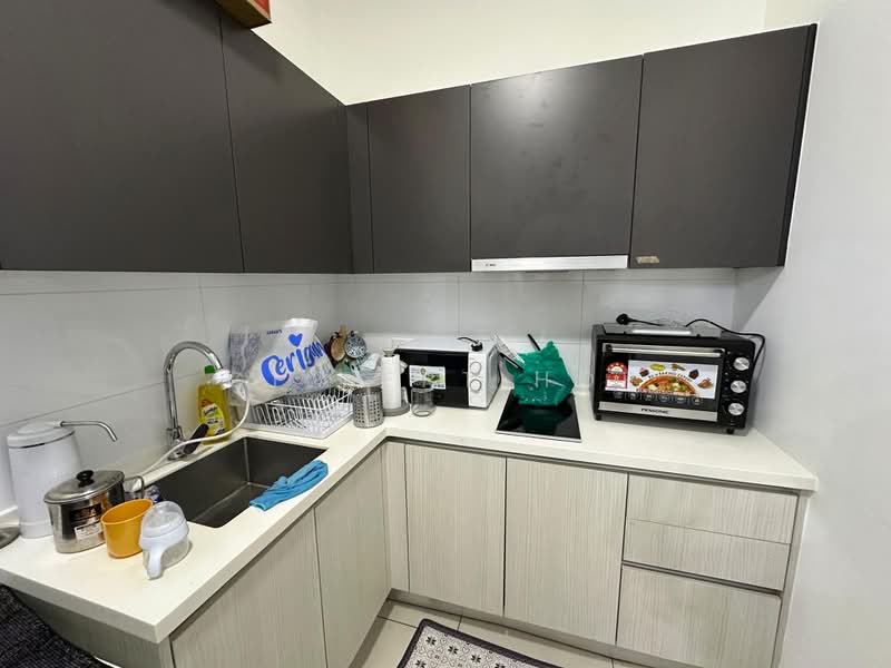Service Residence for Rent at Serviced Residence @ Fera Residence @ The Quartz WM - Gilbert Hor - Kitchen - PropertyGuru.com.my