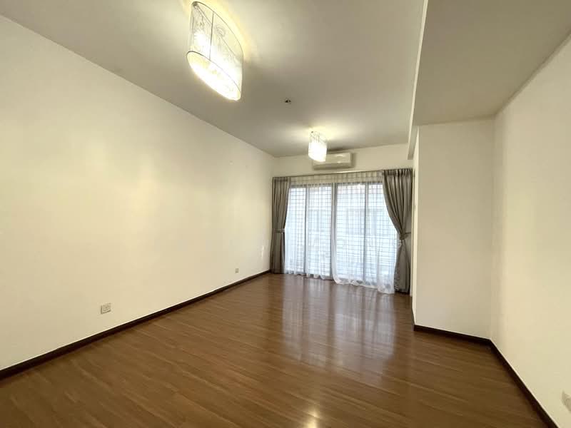 Rumah Teres 3-Tingkat untuk Dijual di Lake Fields (Sungai Besi) - Jason Vong - Living Room - PropertyGuru.com.my