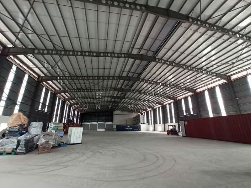 Detached Factory for Rent in Sungai Kapar Indah Industrial Park (Kapar) - Tony Cham - Interior - PropertyGuru.com.my