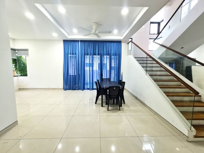 Rumah Banglo untuk Dijual di Taman Sains Selangor (Kota Damansara) - Vincent Liaw - Dining Room - PropertyGuru.com.my