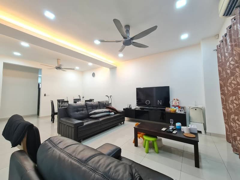 2.5-storey Terraced House for Sale in Taman Putra Prima (Puchong) - Jason Keong - Living Room - PropertyGuru.com.my