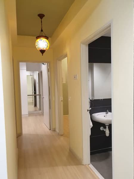 Condominium for Sale at Summer Place - Davidz Loh - Corridor - PropertyGuru.com.my