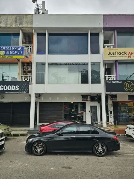 Shop / Office for Rent in Taman Molek (Johor Bahru) - Shirene Lee - PropertyGuru.com.my