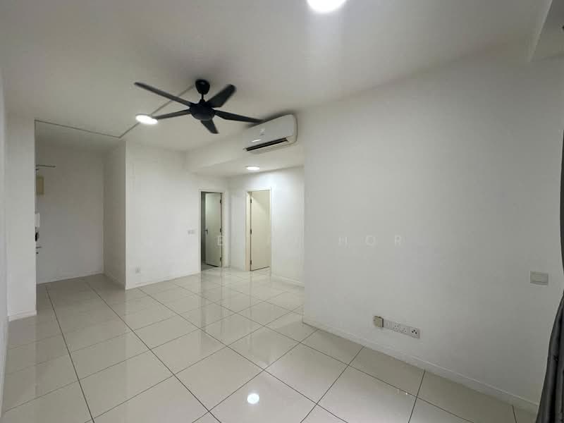 Servis Apartment untuk Disewa di Lexa Residence @ The Quartz WM - Gilbert Hor - Living Room - PropertyGuru.com.my