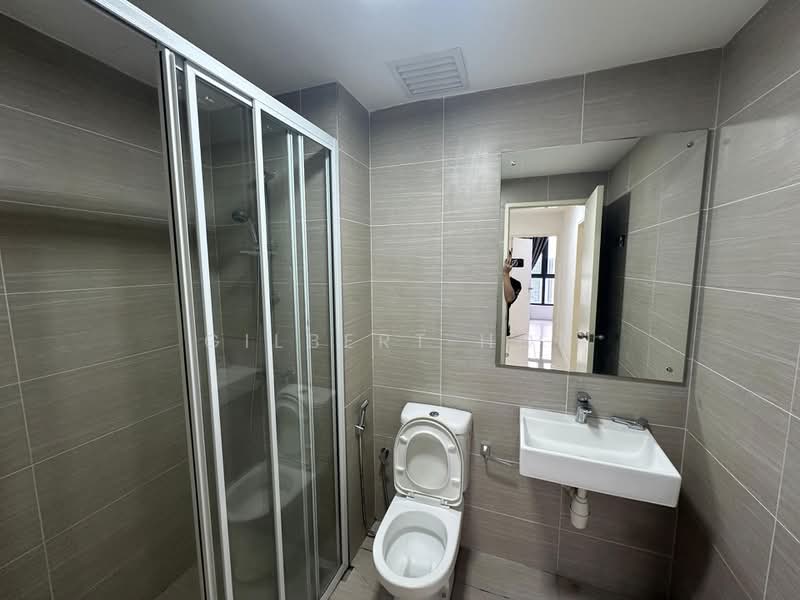 Servis Apartment untuk Disewa di Lexa Residence @ The Quartz WM - Gilbert Hor - Bathroom - PropertyGuru.com.my