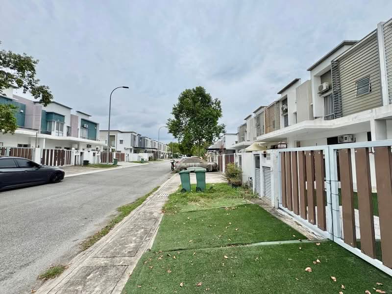 Rumah Teres 2 Tingkat untuk Dijual di Setia Ecohill (Semenyih) - Fazri . - PropertyGuru.com.my