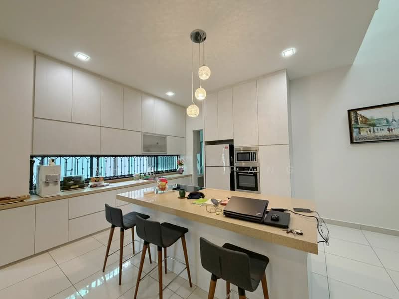 Rumah Berkembar untuk Dijual di Setia Eco Gardens (Gelang Patah) - Shirley Pang - Kitchen - PropertyGuru.com.my