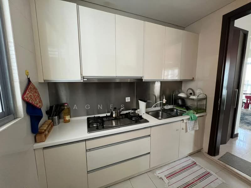 Kondominium untuk Disewa di Hampshire Residences - Agnes Foo - Kitchen - PropertyGuru.com.my