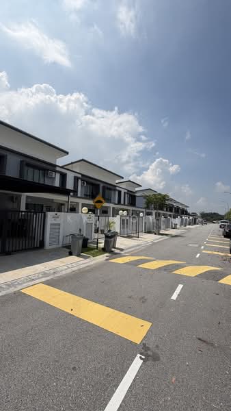 Rumah Teres 2-Tingkat untuk Disewa di Tebrau (Johor) - KK Koh - Exterior - PropertyGuru.com.my