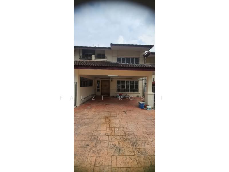Rumah Teres 2 Tingkat untuk Disewa di Kajang (Selangor) - Fauzi Rosli - Exterior - PropertyGuru.com.my