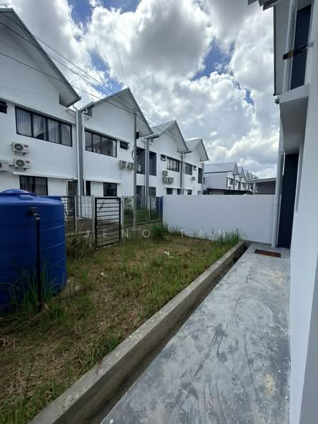 2-storey Terraced House for Rent in Kuching (Sarawak) - Jeno Tan - Exterior - PropertyGuru.com.my