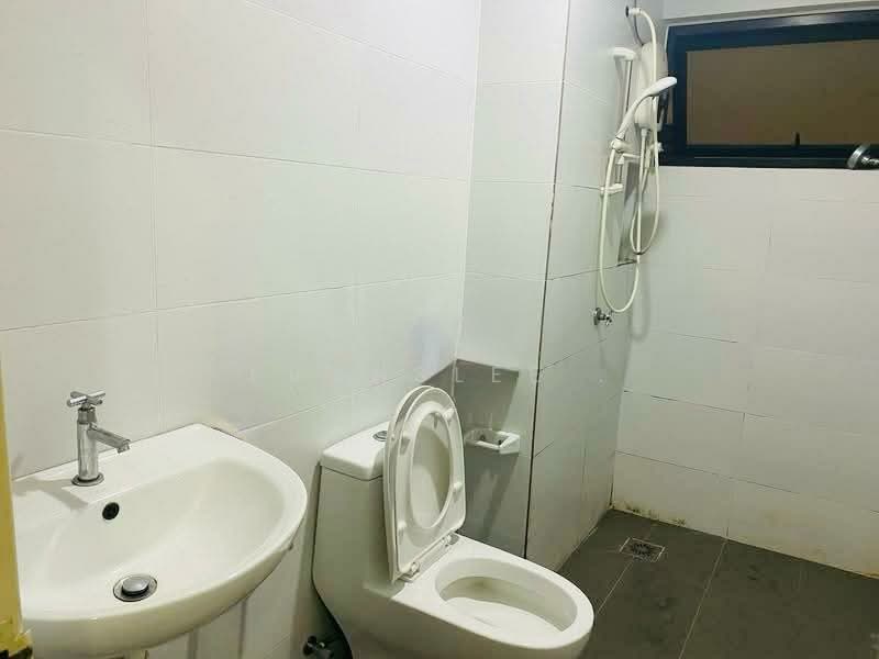 Service Residence for Rent at Sk One Residence - Evanslee . - Bathroom - PropertyGuru.com.my