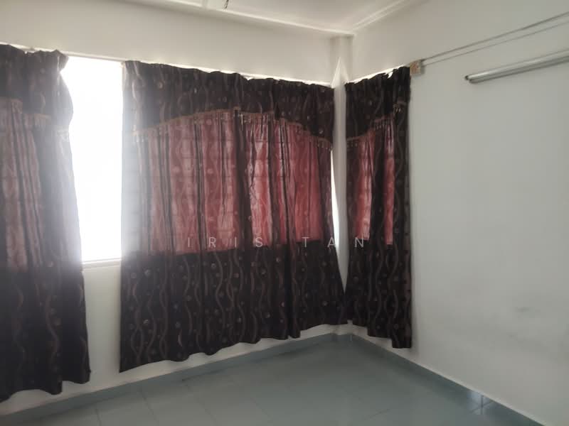 Flat for Sale at Taman Lip Sin Block 1, 3 & 5 - Iris Tan - PropertyGuru.com.my