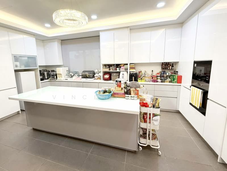 Rumah Banglo untuk Dijual di Taman Sains Selangor (Kota Damansara) - Vincent Liaw - Kitchen - PropertyGuru.com.my