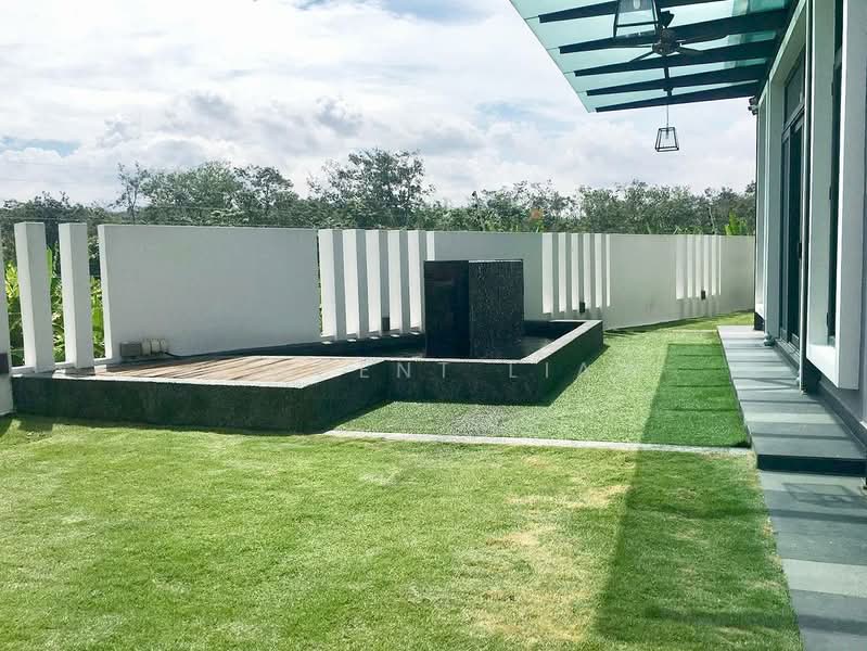 Rumah Banglo untuk Dijual di Taman Sains Selangor (Kota Damansara) - Vincent Liaw - Garden - PropertyGuru.com.my