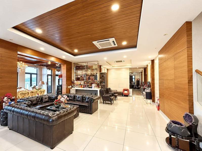 Rumah Banglo untuk Dijual di Taman Sains Selangor (Kota Damansara) - Vincent Liaw - Living Room - PropertyGuru.com.my